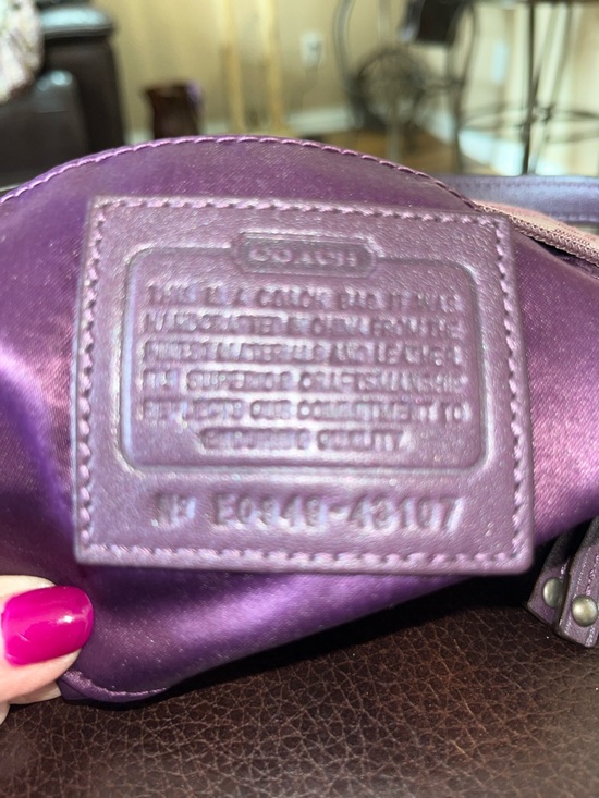 Like new Authentic Y2K Coach Brooke Opt Art Crossbody or Shoulder Bag - Picture 6 of 6